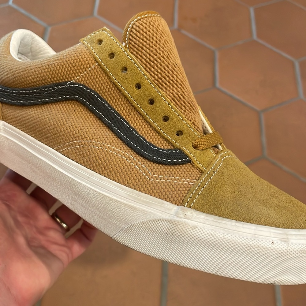 NEW Vans Gold Brown White Heavy Textures Old Skool Men 7 Women 8.5 Sneaker shoes - Picture 2 of 10